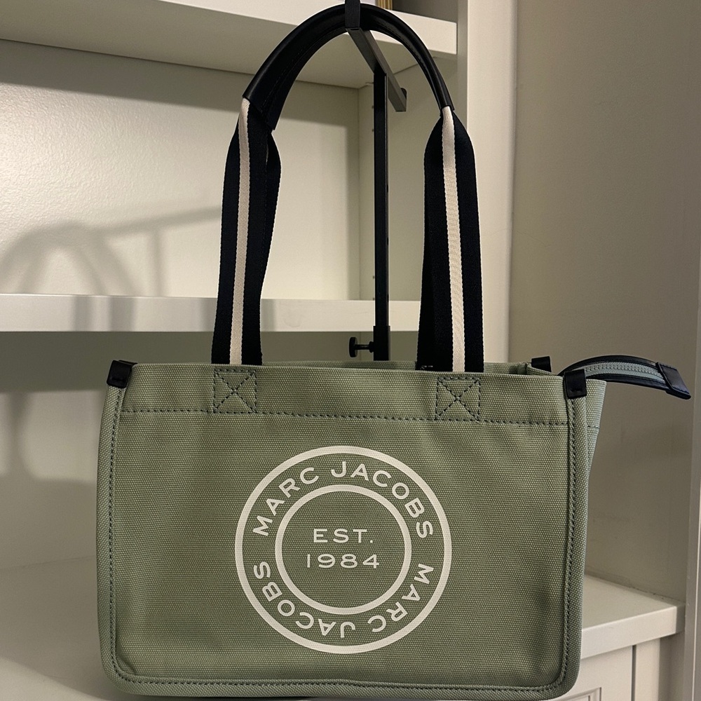 Marc Jacobs Canvas Signet Tote